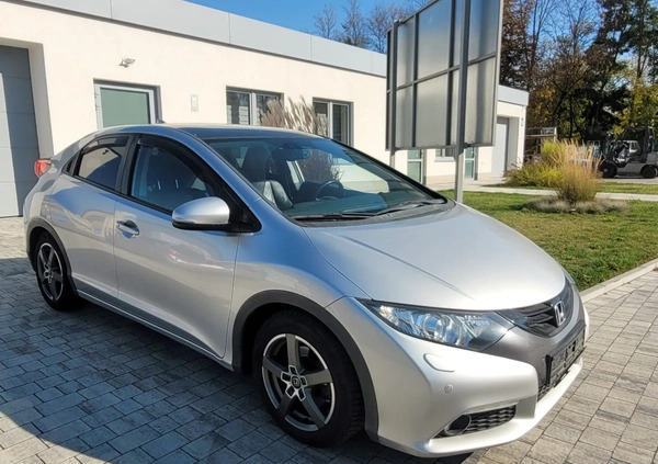 Honda Civic cena 49500 przebieg: 187000, rok produkcji 2013 z Nowy Wiśnicz małe 631